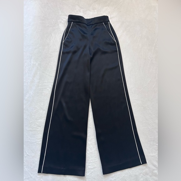 BNWOT Aritzia Wilfred Clarisse black wide legged ladies trouser pant size 0 - Picture 2 of 5
